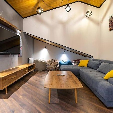 3Br Apt W Huge Terrace & Magnificent Views Tbilisi Exterior foto